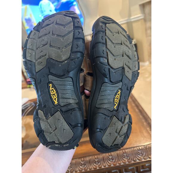 Men’s Keen New Port New Port H3 Hiking Sandals. Size 7 main image 4